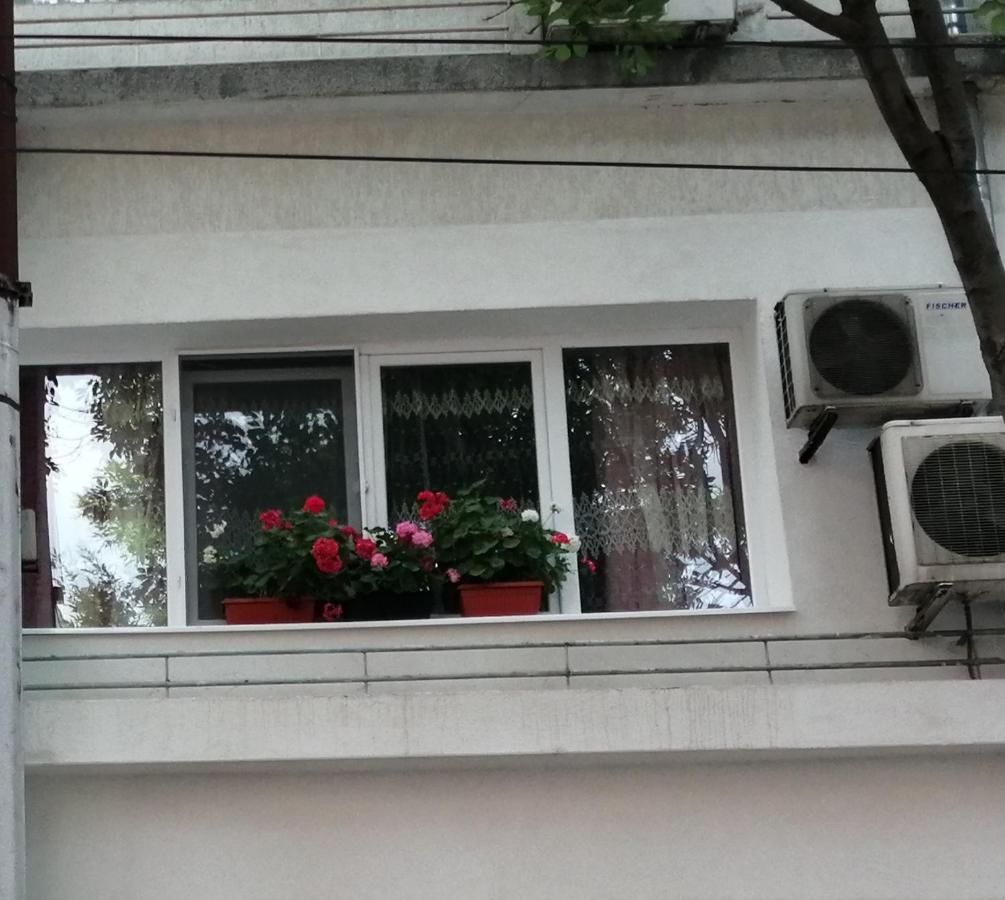 В Сърцето На Варна Ви Очаква Прекрасен И Просторен Апартамент Exterior foto
